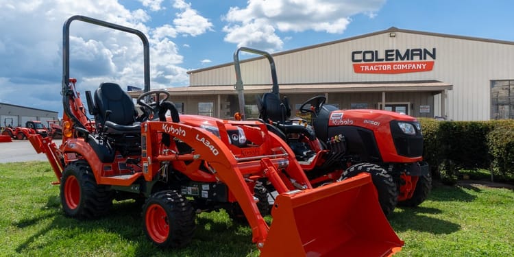 Clarksville-2×1-Ratio-Storefront-2023-1 Clarksville